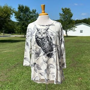 Black and white top with owl
